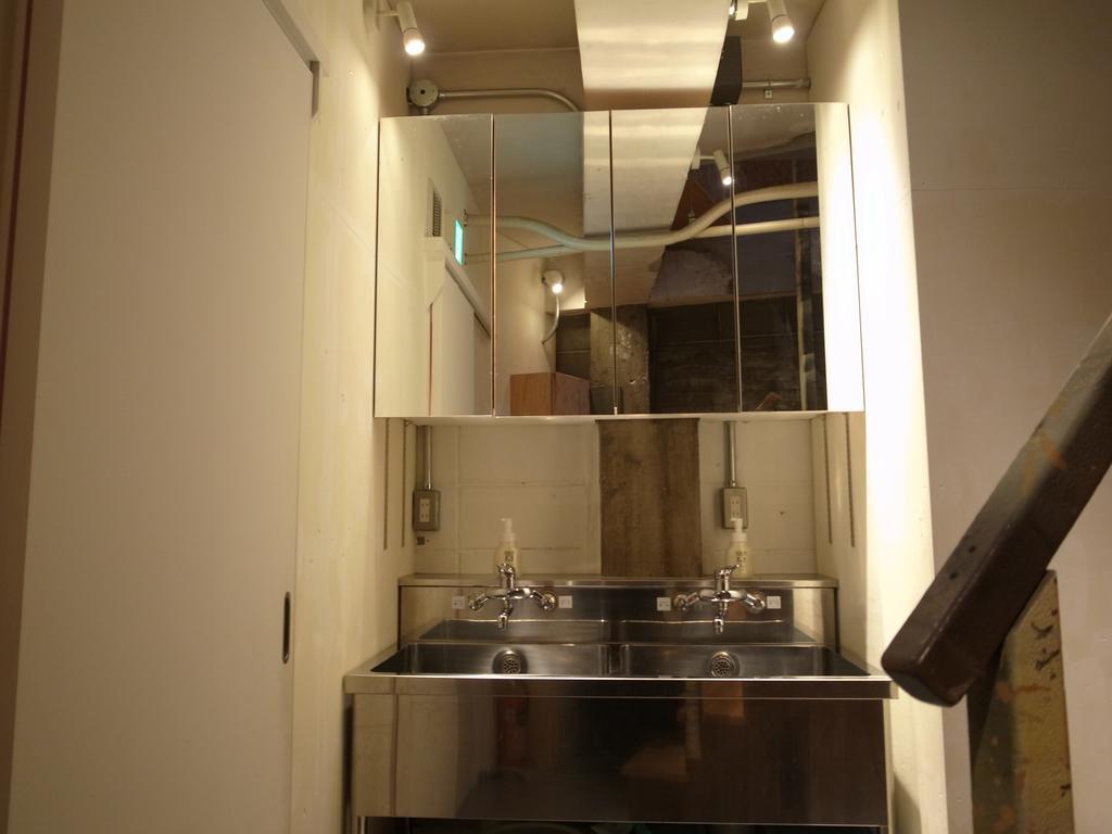 Kawaramachi Domitory Hotell Takamatsu Exteriör bild